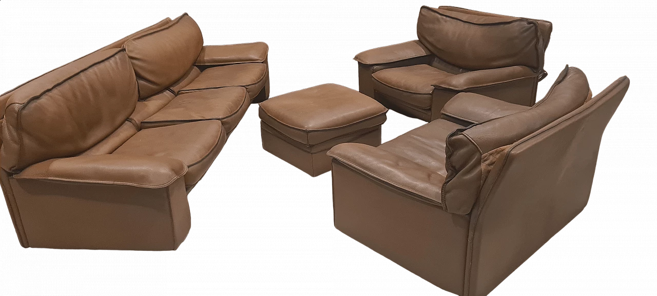 Divano, coppia di poltrone e pouf di Ferruccio Brunati, anni '60 10