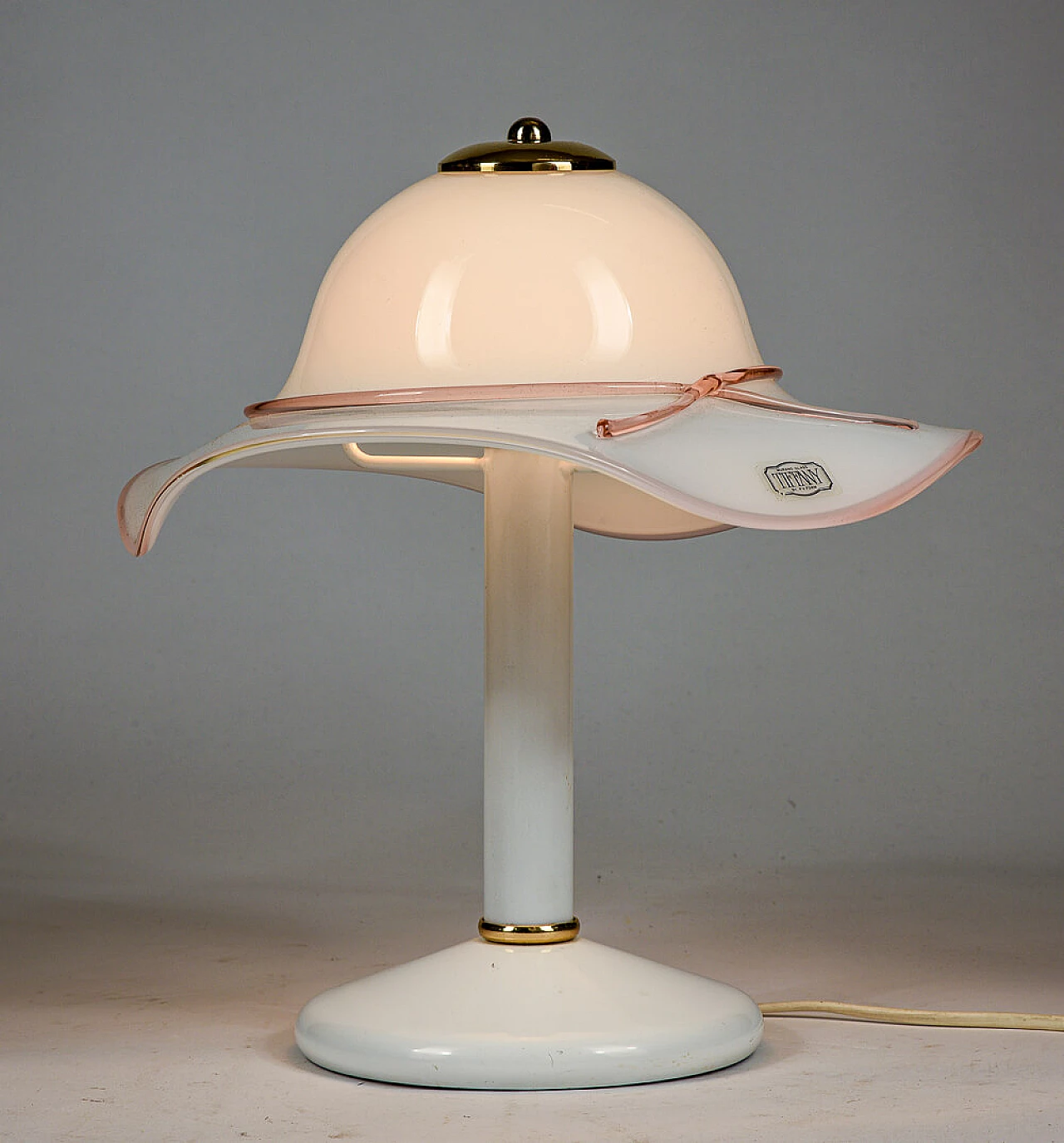 Lampada da tavolo in vetro di Murano a forma di cappello per Tiffany, anni '70 4