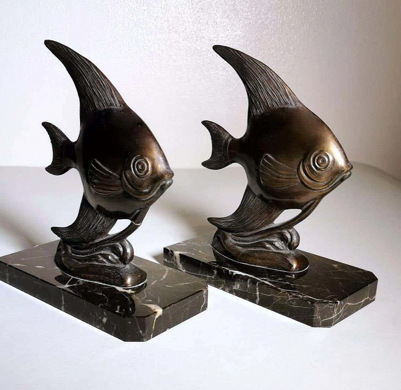 Pair of fish-shaped choice bookends with Marquinia marble base, 1930s 6