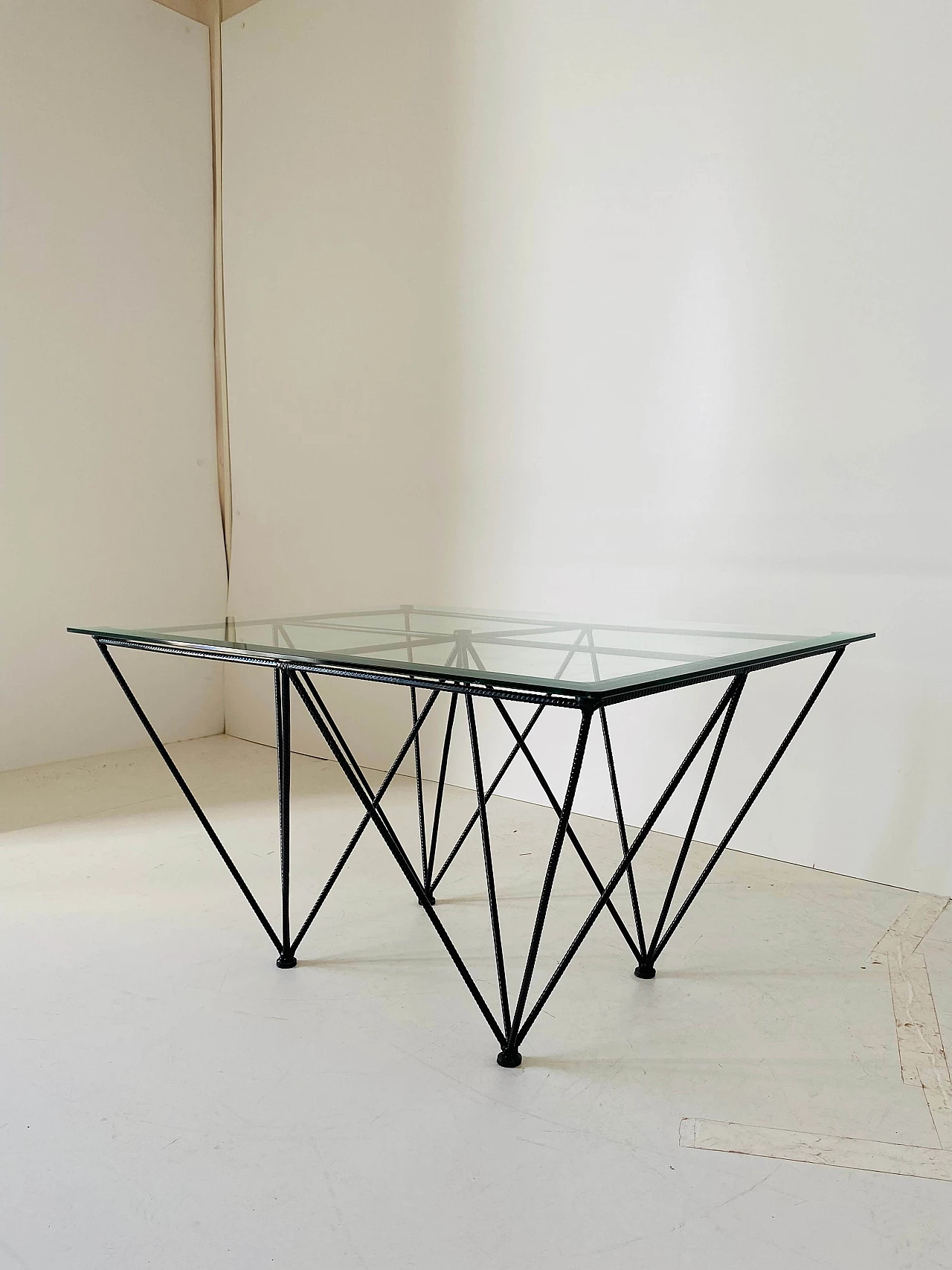 Coffee table with steel frame and glass top, 1970s 3