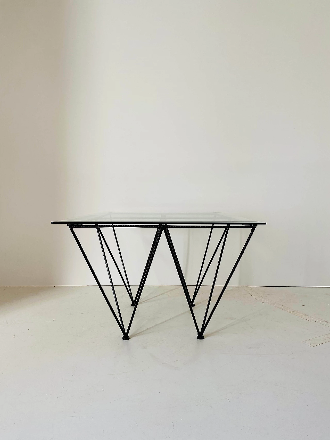 Coffee table with steel frame and glass top, 1970s 7