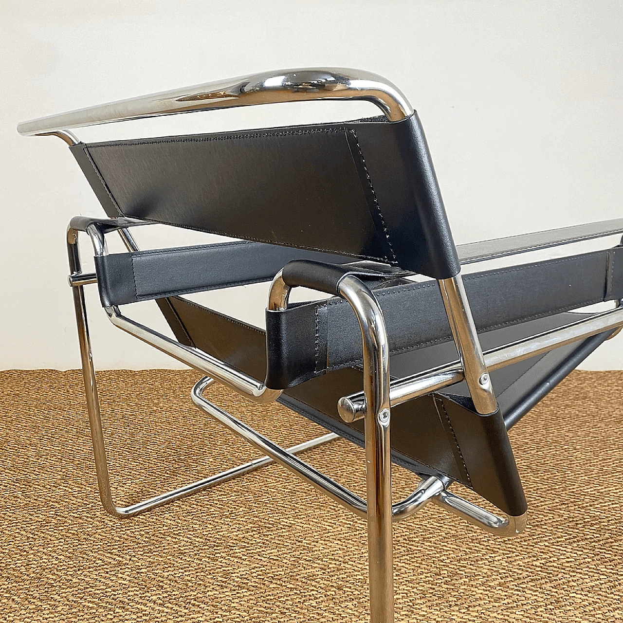 Poltrona nello stile di Wassily B3 di Marcel Breuer, anni '20 4