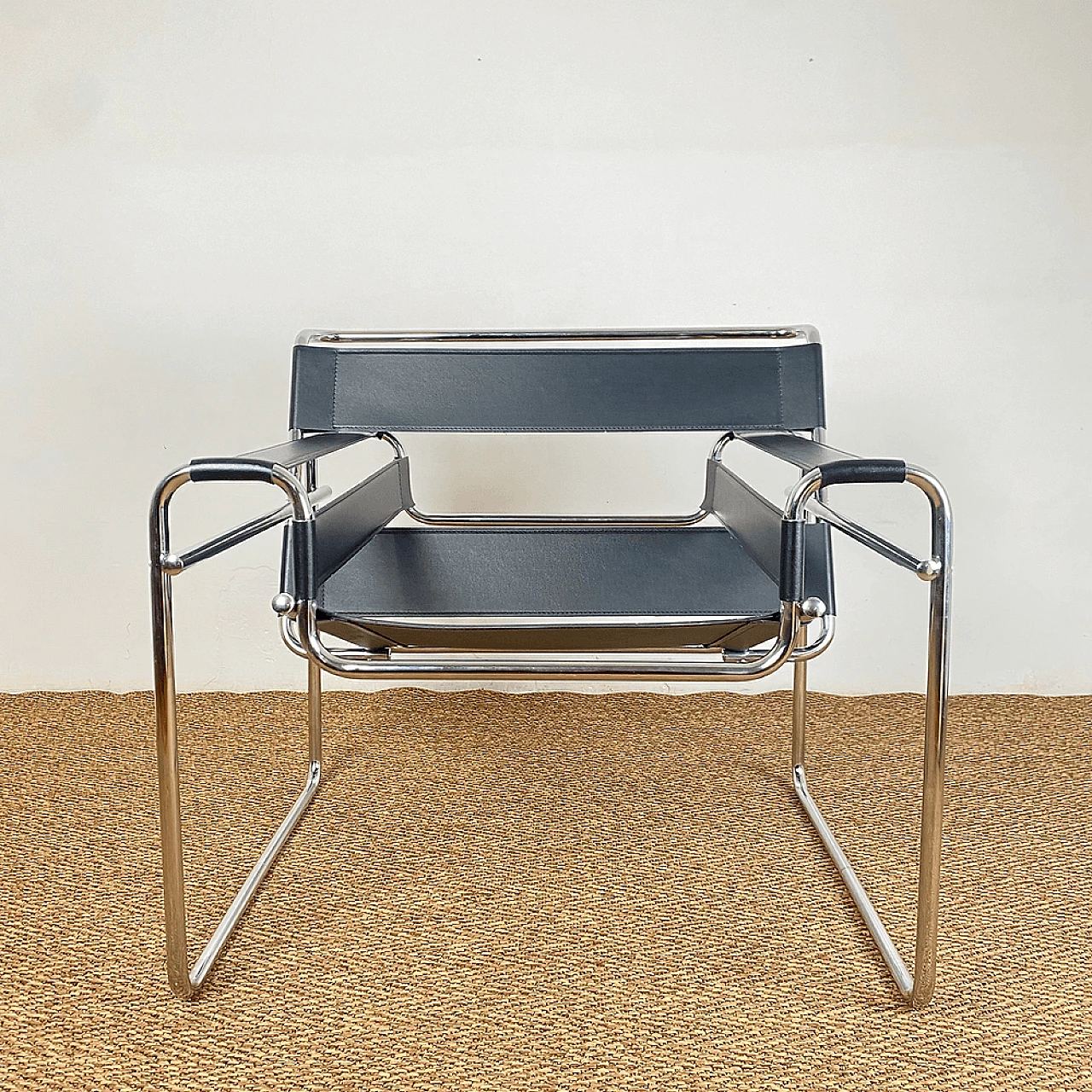 Poltrona nello stile di Wassily B3 di Marcel Breuer, anni '20 5