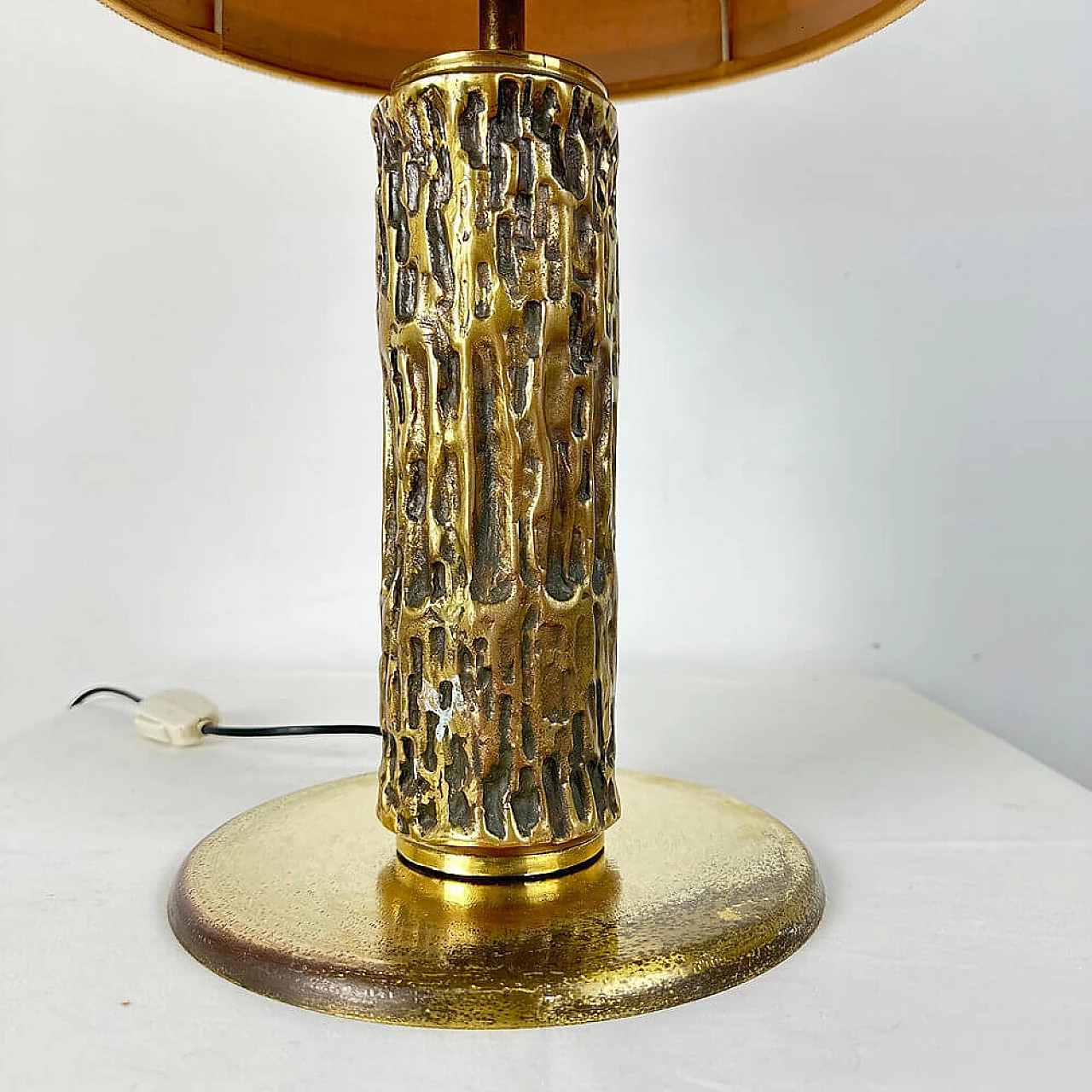 Brass table lamp by Luciano Frigerio, 1970s 3