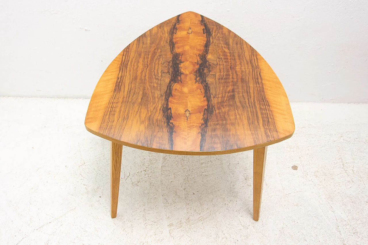 Triangular walnut side table, 1970s 6
