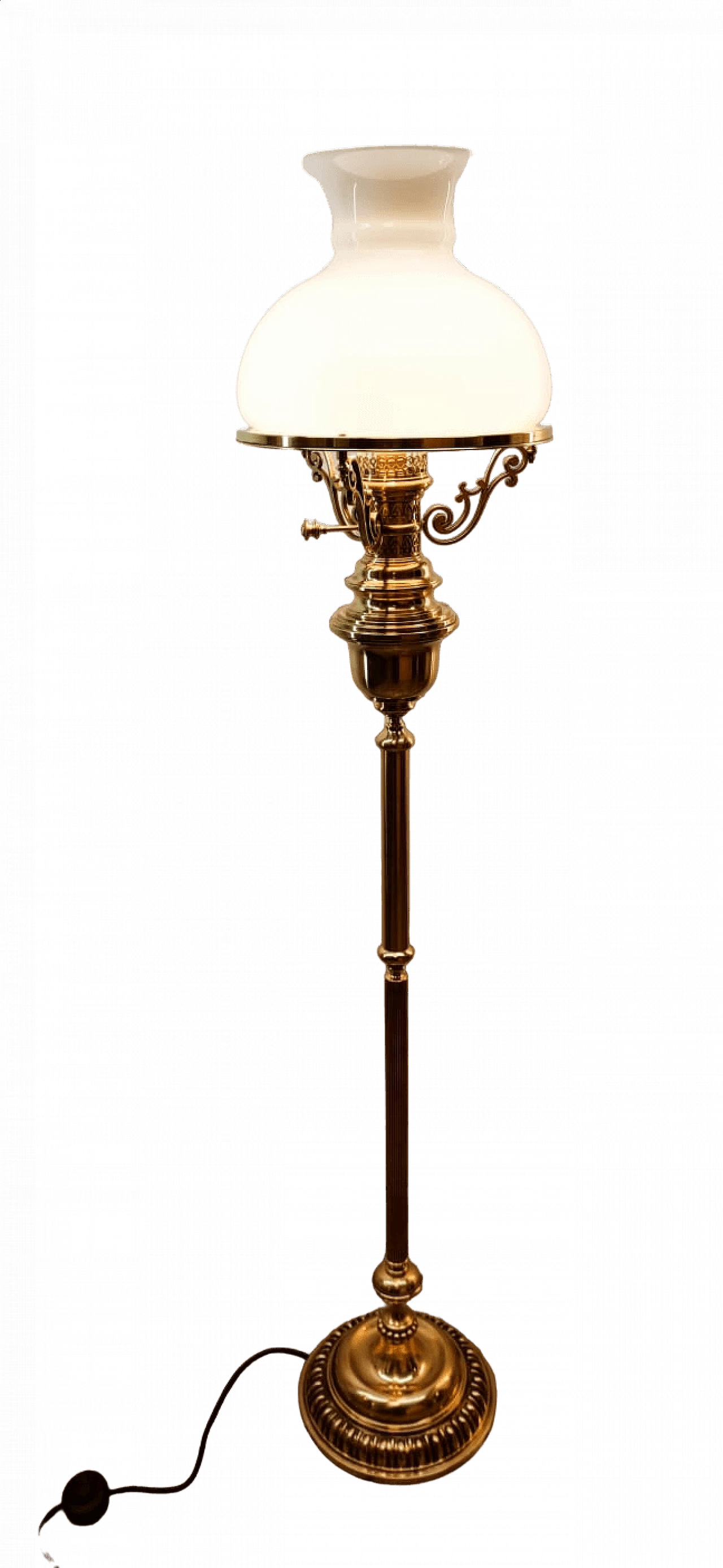 Brass floor lamp with double glass, 1960s 20