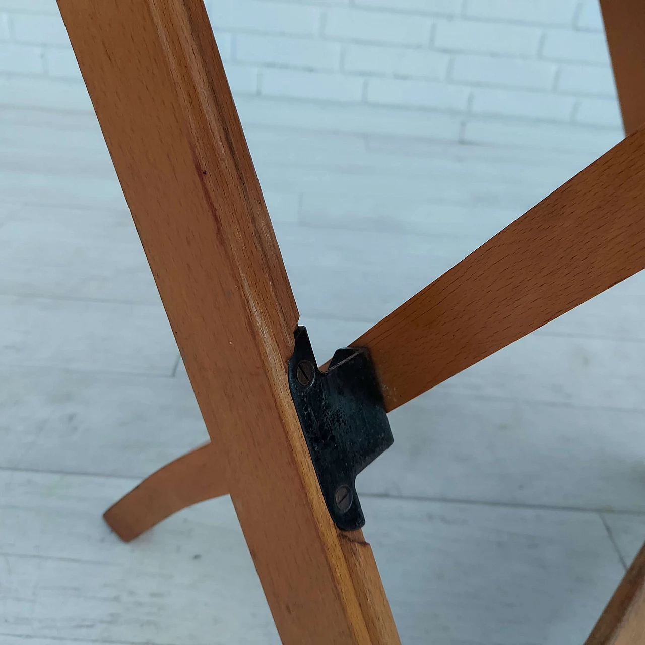 3 Plywood folding chairs by Ve.S., 1960s 13