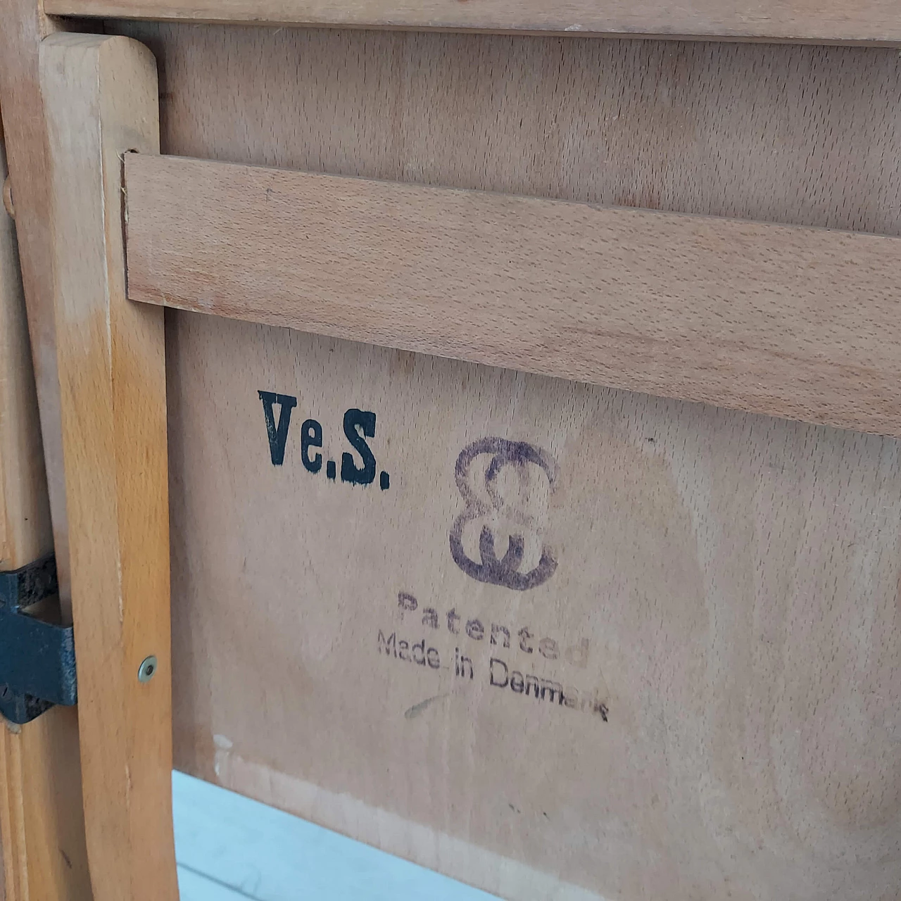 3 Plywood folding chairs by Ve.S., 1960s 19