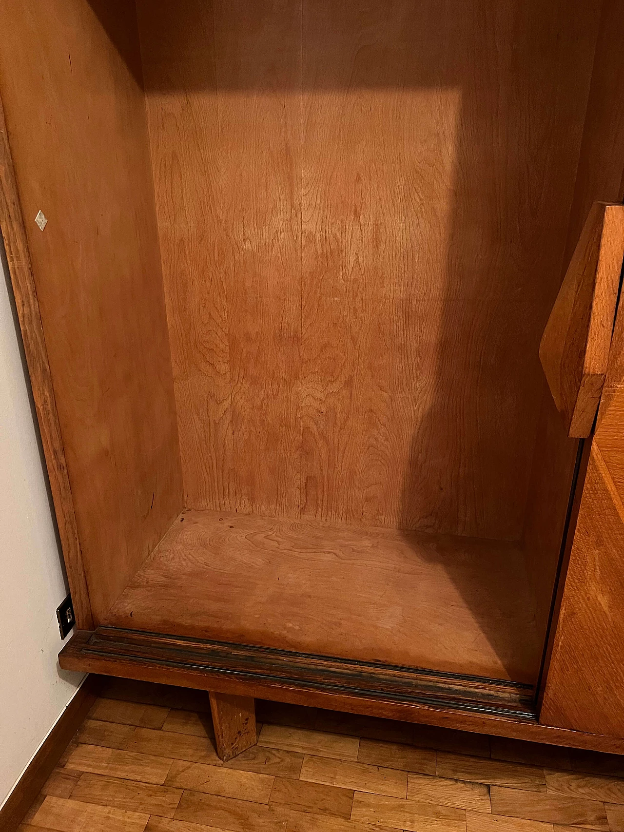 Oak veneer wardrobe by Sbriziolo, 1950s 5