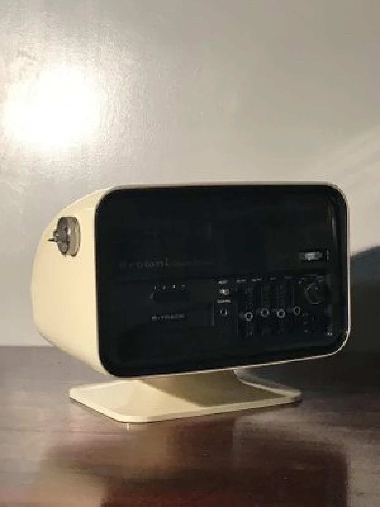 Calypso de Luxe TCM-5000 clock radio with speakers by CBC, 1960s 6