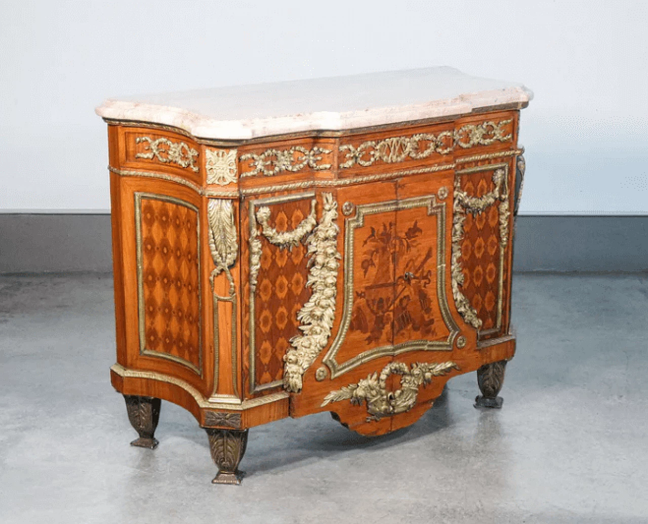 Jean Henri Riesner, comò stile Luigi XV in legno intarsiato con piano in marmo, inizio '900 3