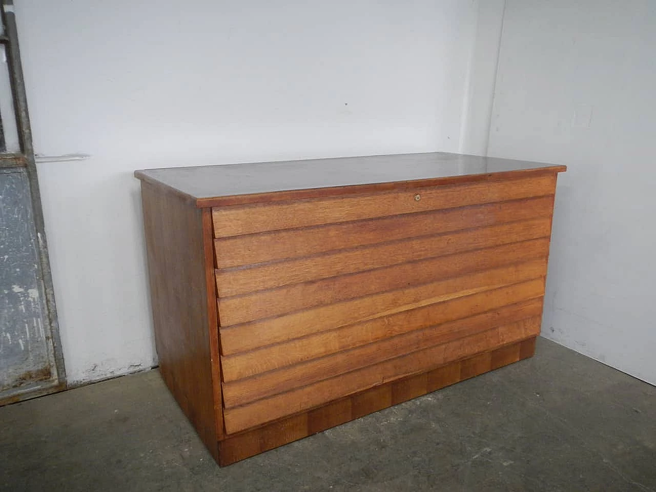 Oak chest of drawers with formica top, 1950s 1