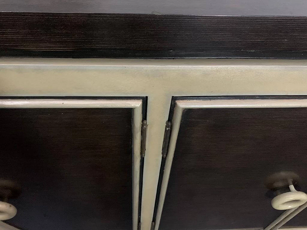 Art Deco style lacquered sideboard with rounded sides, 1990s 7