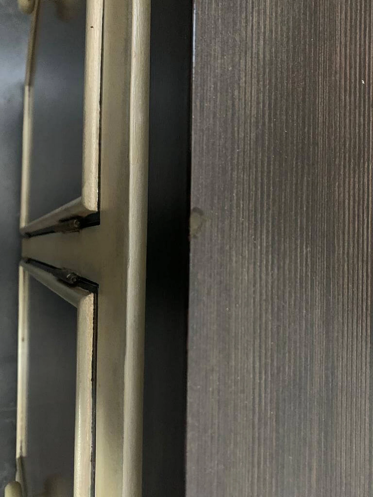 Art Deco style lacquered sideboard with rounded sides, 1990s 10