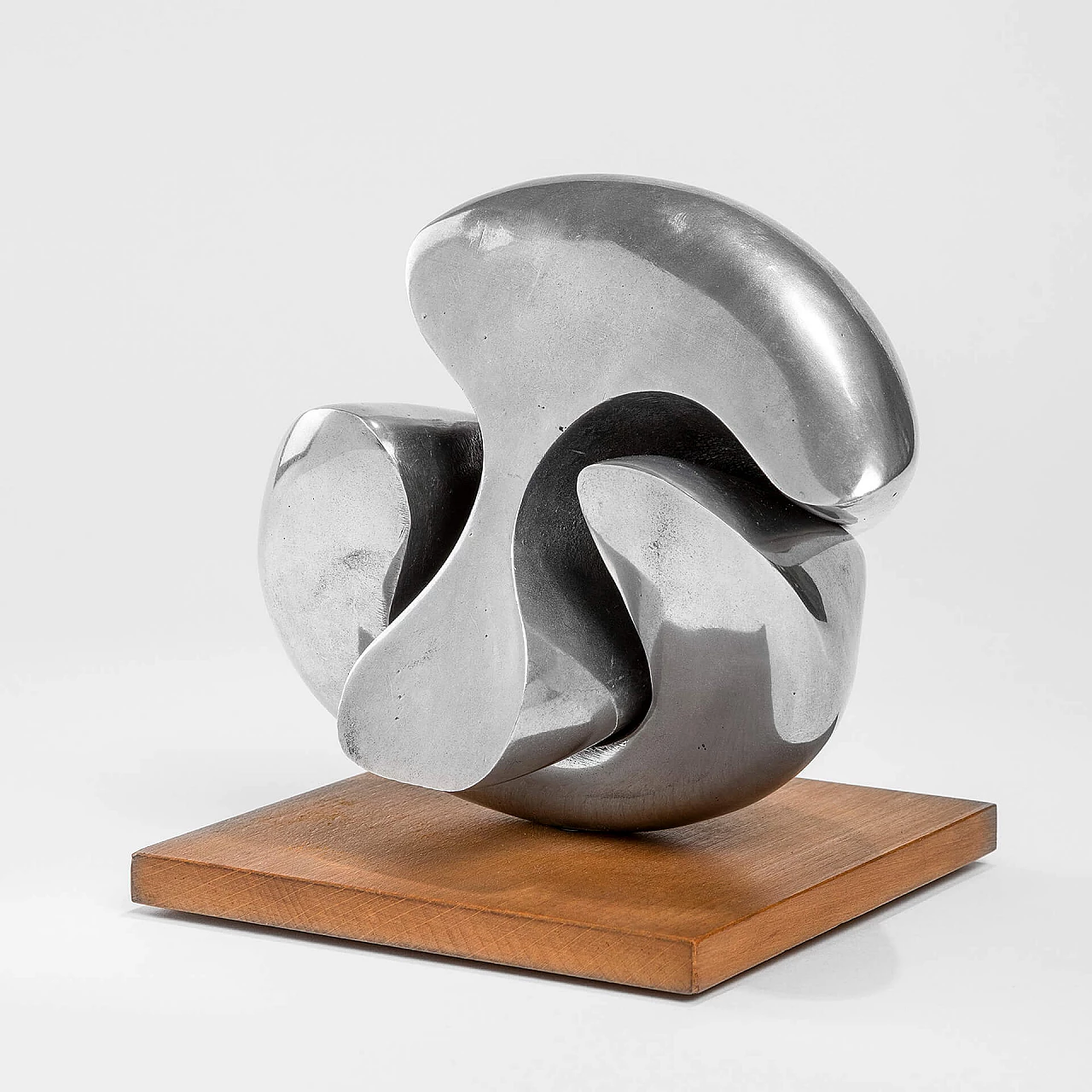 Giacomo Benevelli, scultura in metallo cromato, 1972 1