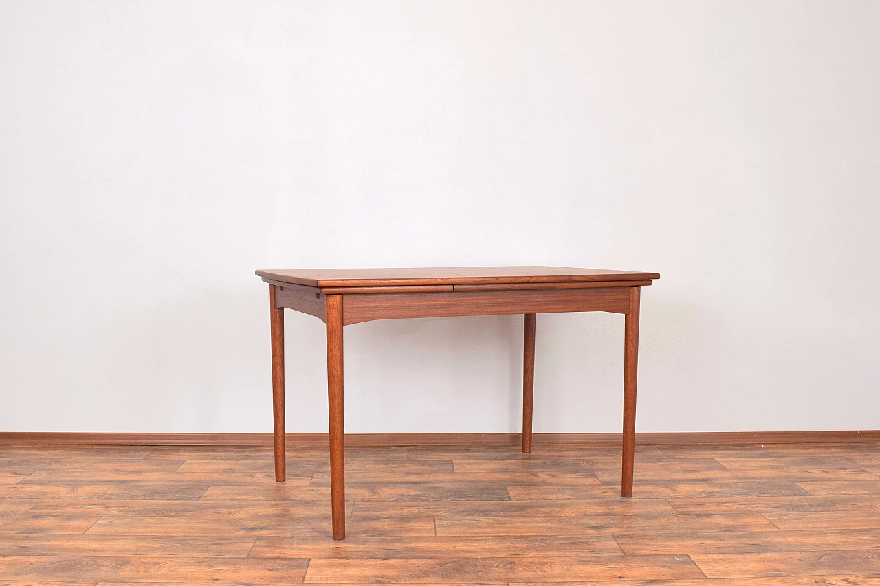 Teak extendible table, 1960s 1