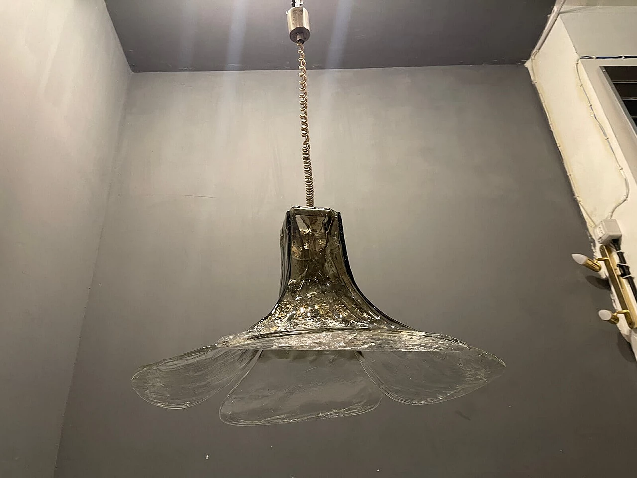 Lampadario Flower in vetro di Murano attribuito a Carlo Nason per Mazzega, anni '60 6