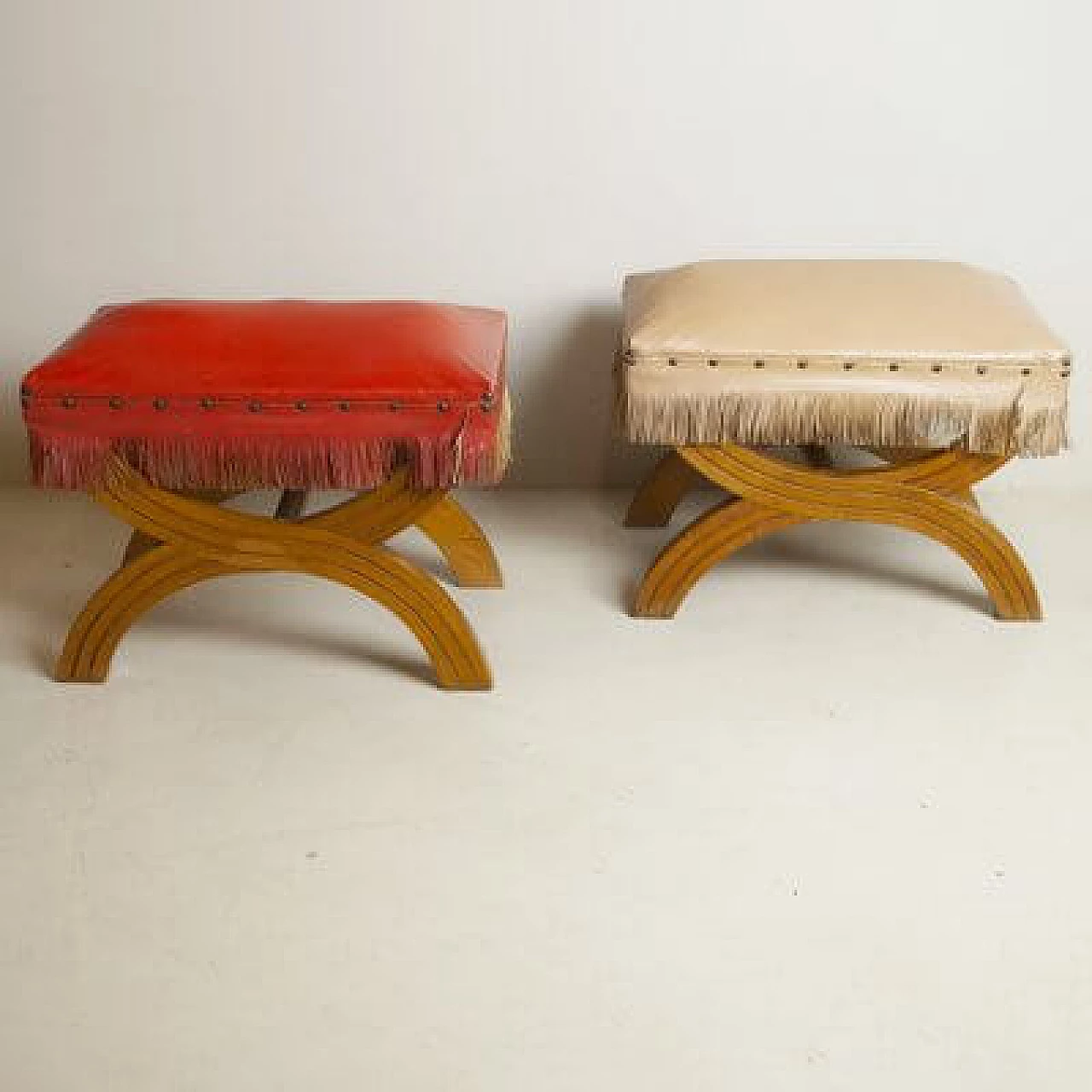 Pair of wooden and fabric stools in the style of Gio Ponti, 1940s 1