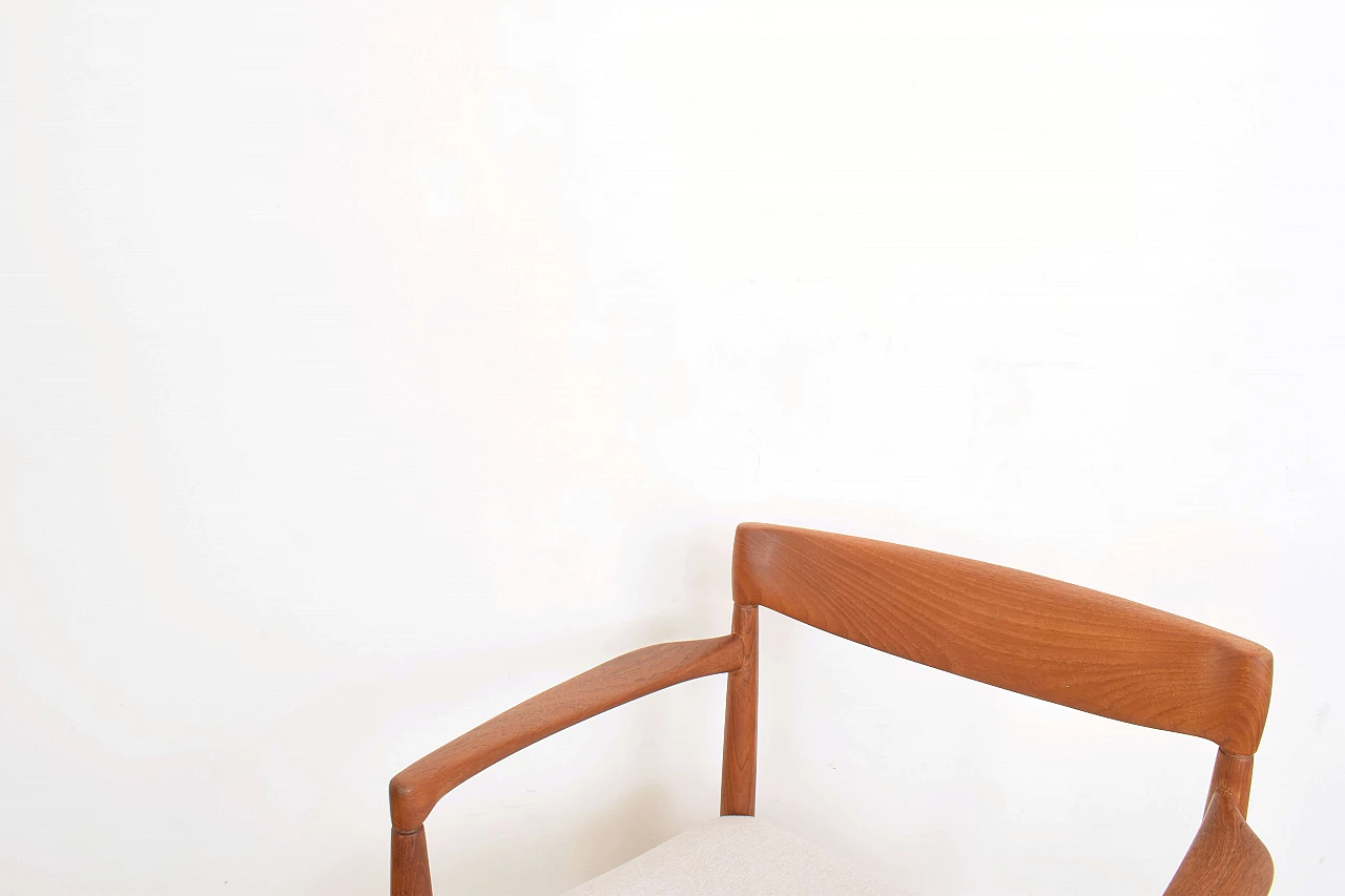 Coppia di poltrone in teak massello di H. W. Klein per Bramin, anni '60 12