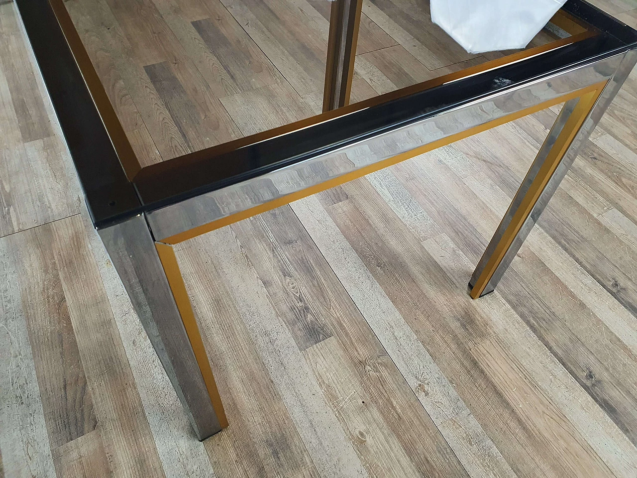 Tavolino quadrato in acciaio e vetro fumé di Renato Zevi, anni '70 5