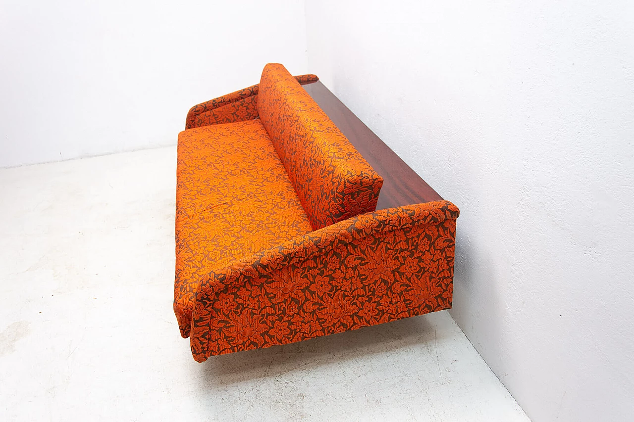 Divano letto pieghevole con rivestimento in fantasia, anni '60 5