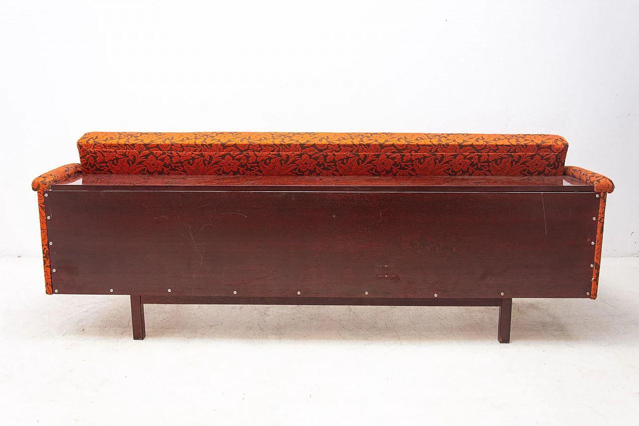 Divano letto pieghevole con rivestimento in fantasia, anni '60 15