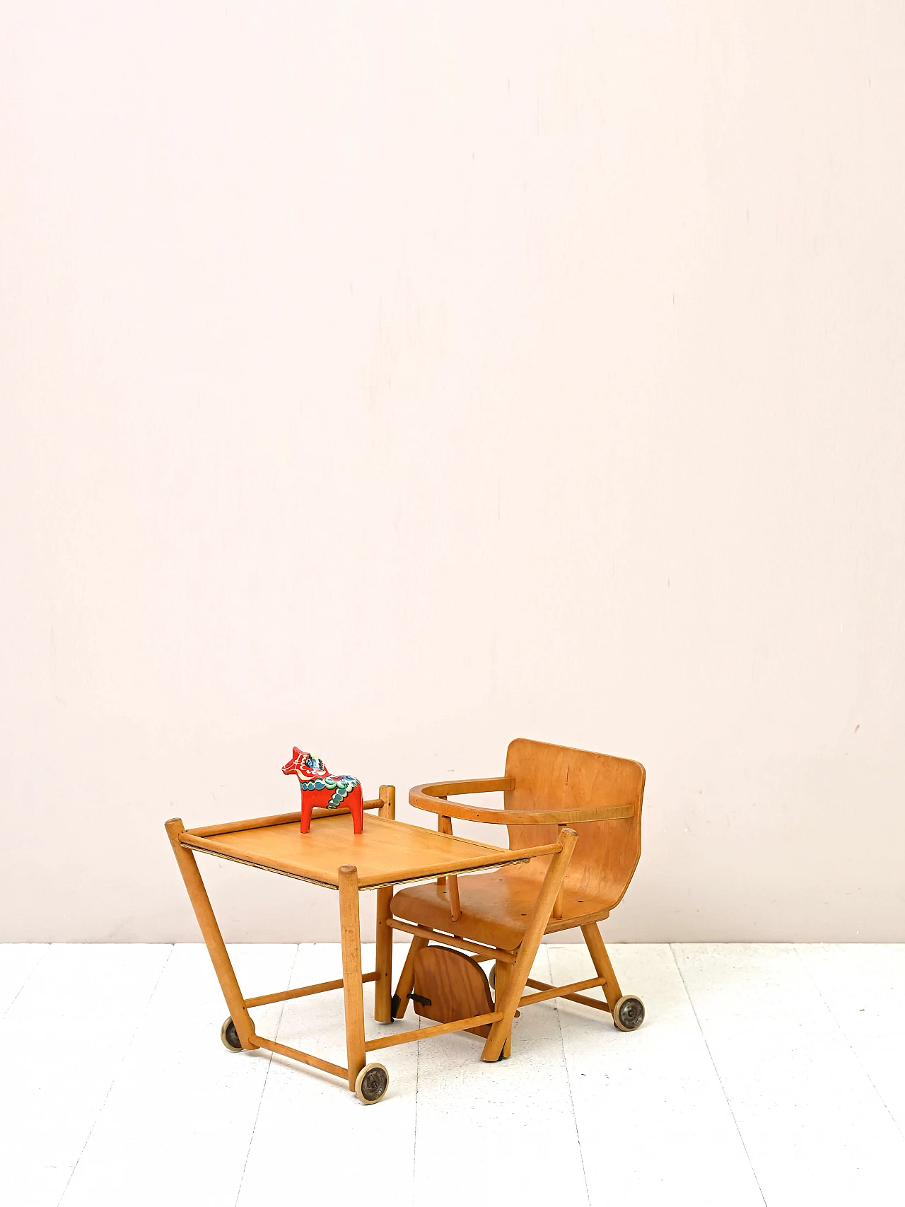 Wood convertible high chair, 1960s 5