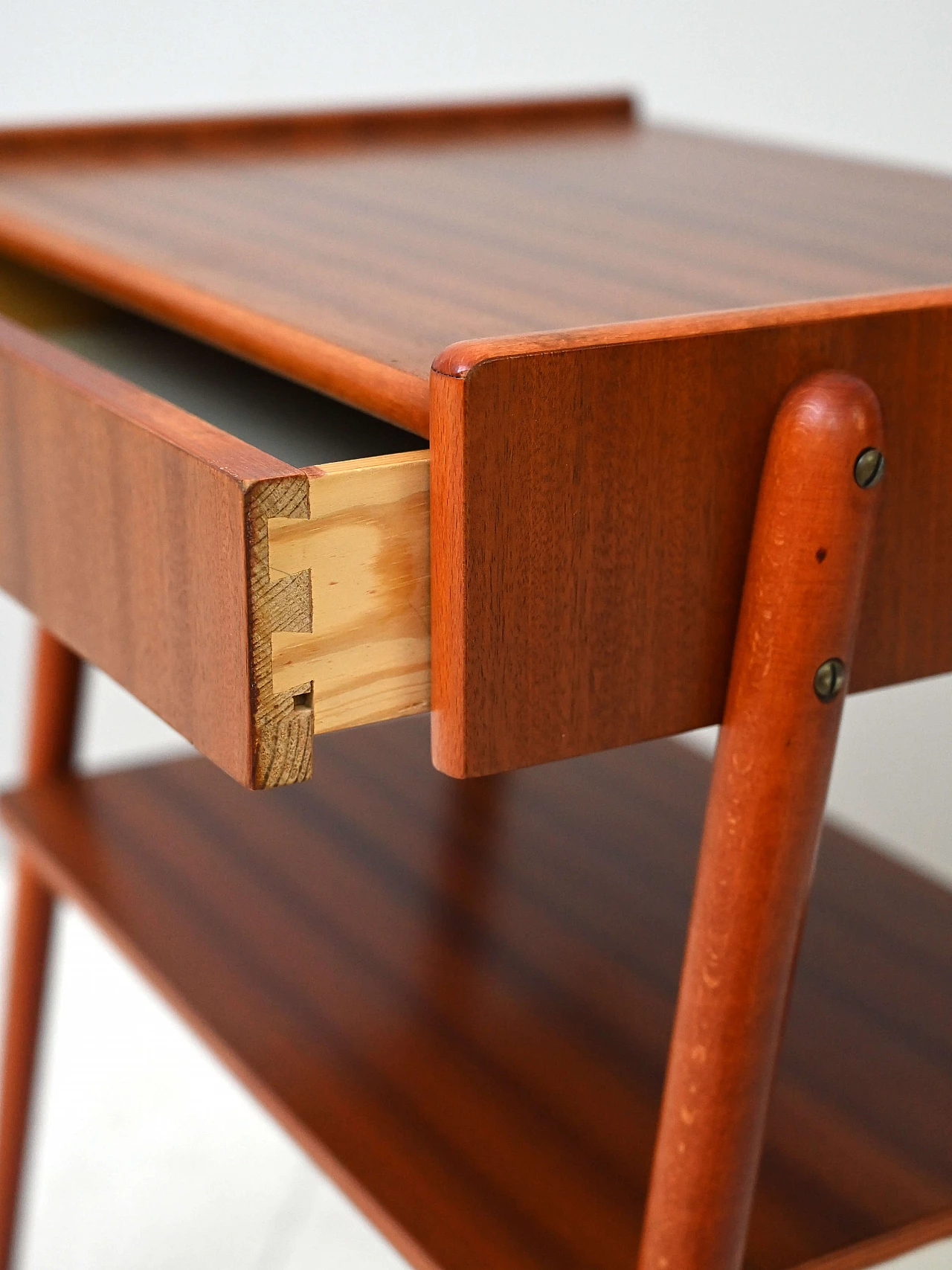 Teak bedside table with double shelf, 1950s 7