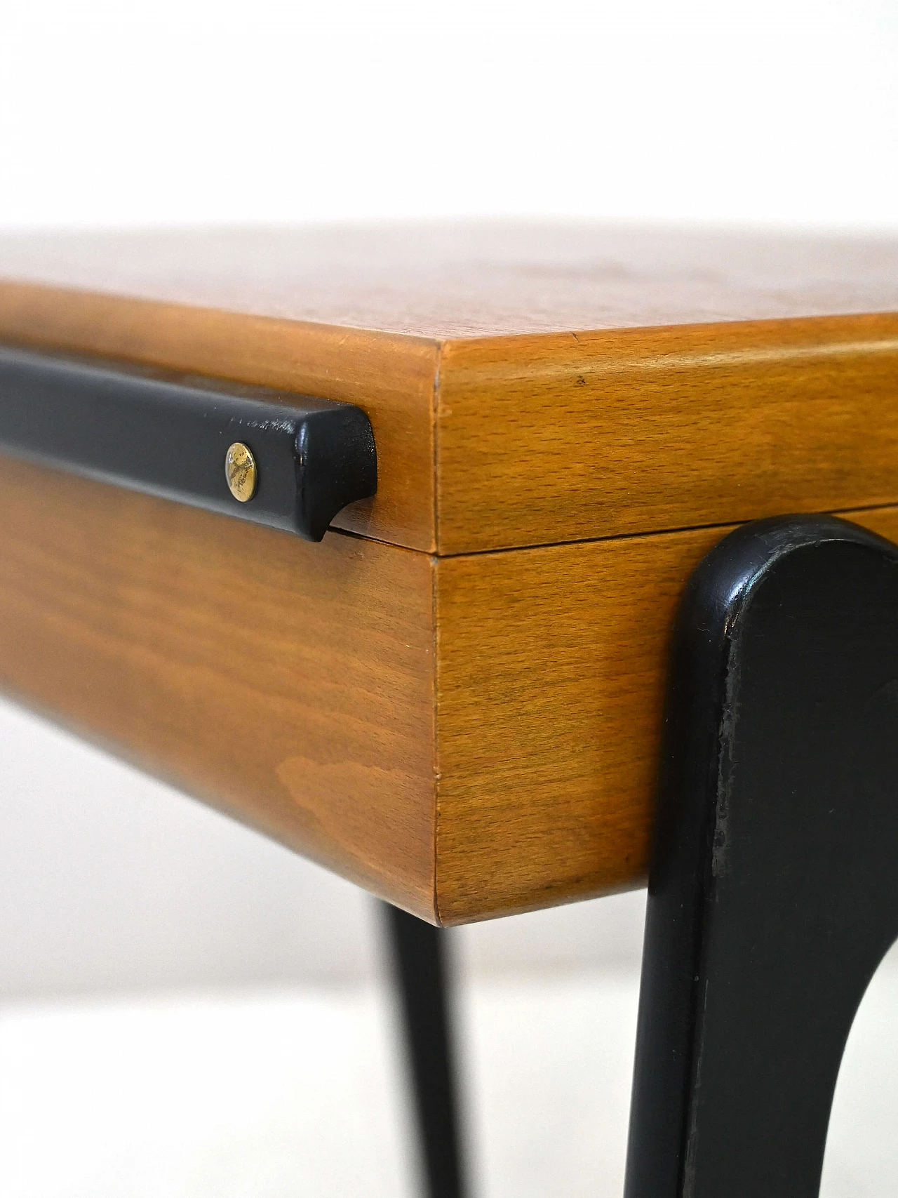 Tavolino da cucito in legno bicolore, anni '60 10