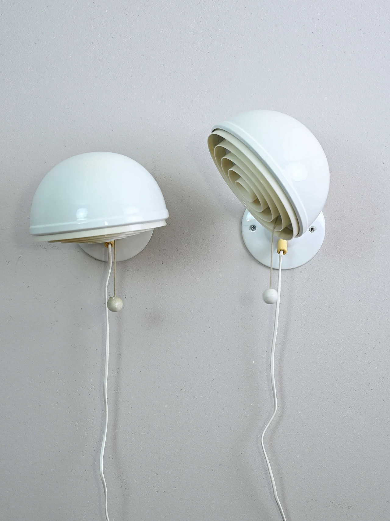 Pair of Scandinavian adjustable wall lamps, 1970s 4