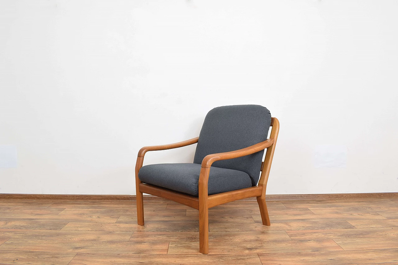 Solid teak armchair by Dyrlund, 1970s 2