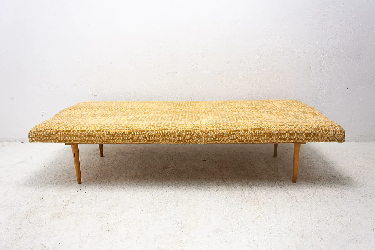 Dormeuse pieghevole di Miroslav Navrátil, anni '60 8