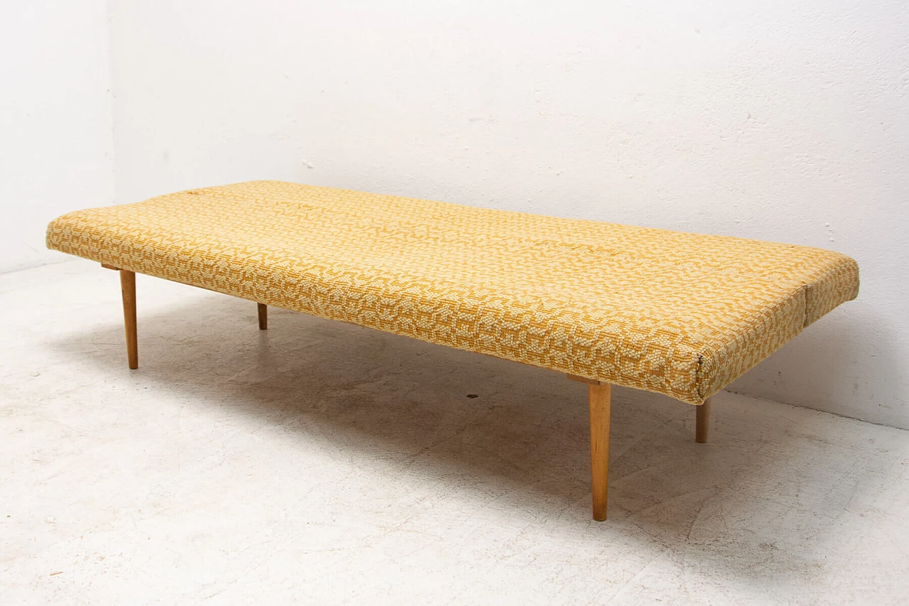 Dormeuse pieghevole di Miroslav Navrátil, anni '60 11