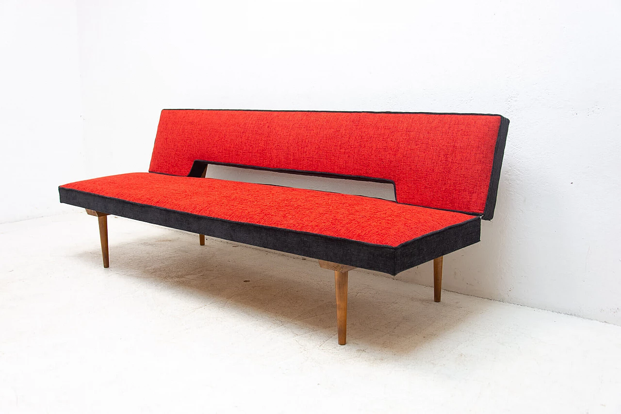 Reupholstered folding dormeuse by Miroslav Navrátil, 1960s 2