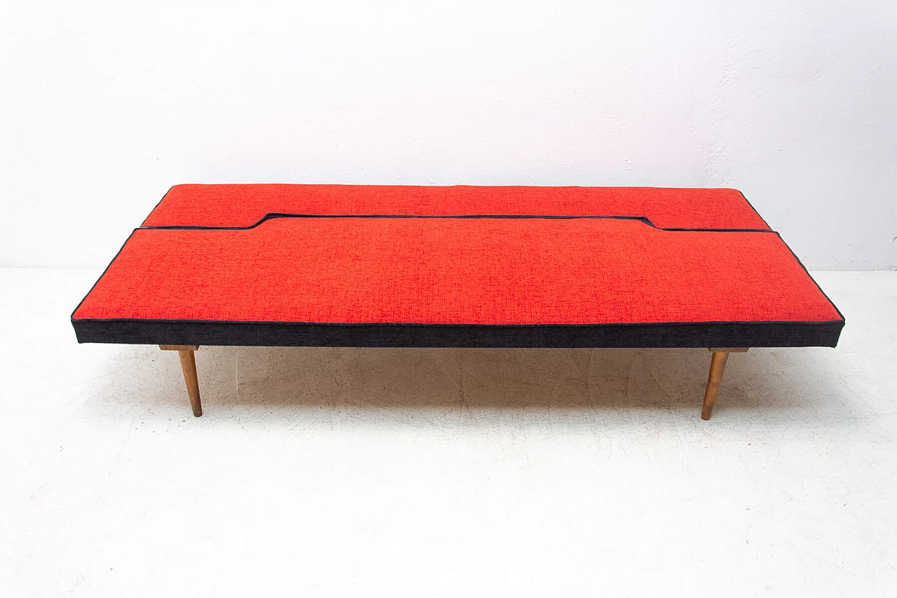 Reupholstered folding dormeuse by Miroslav Navrátil, 1960s 11