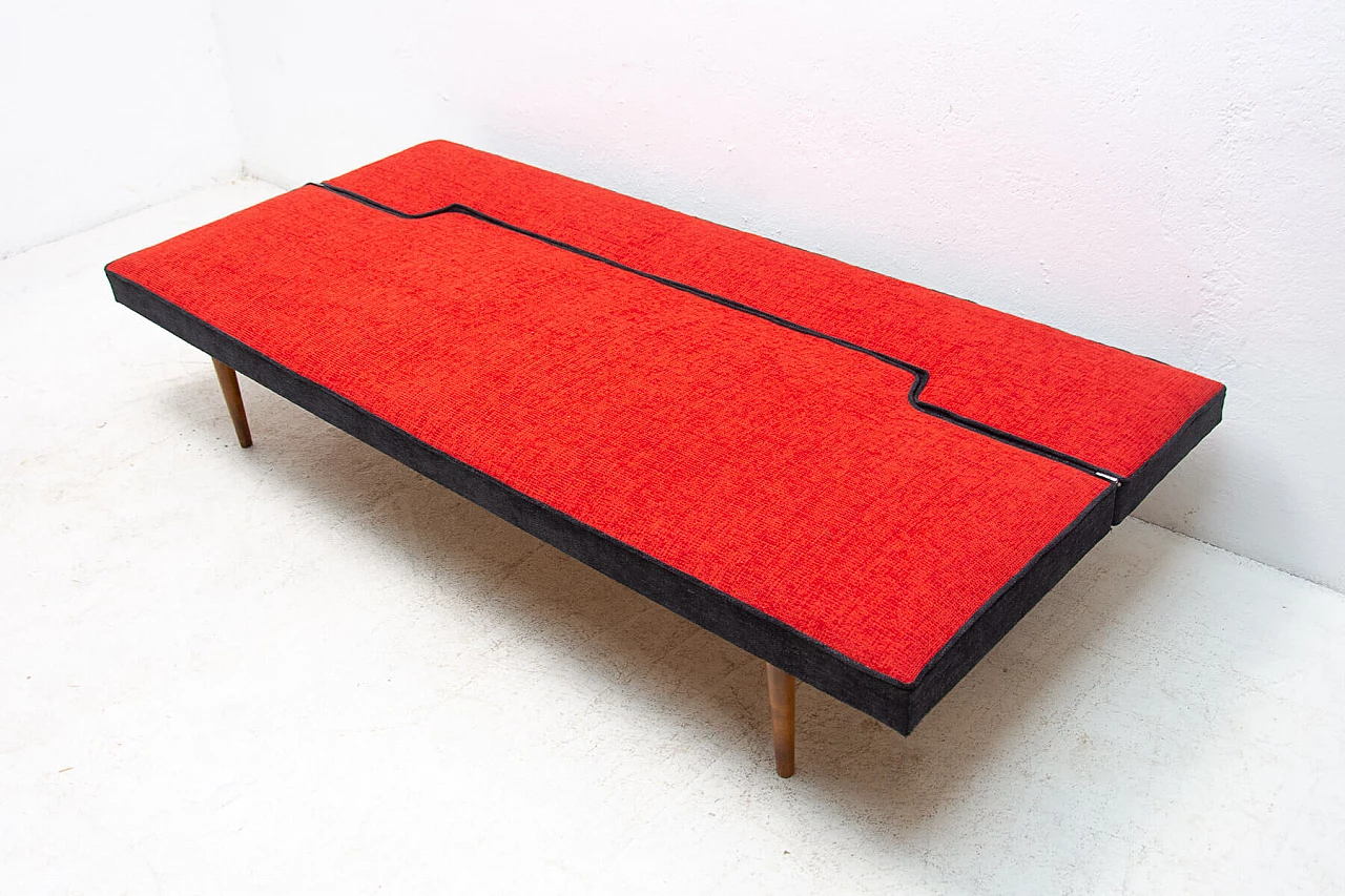 Reupholstered folding dormeuse by Miroslav Navrátil, 1960s 13