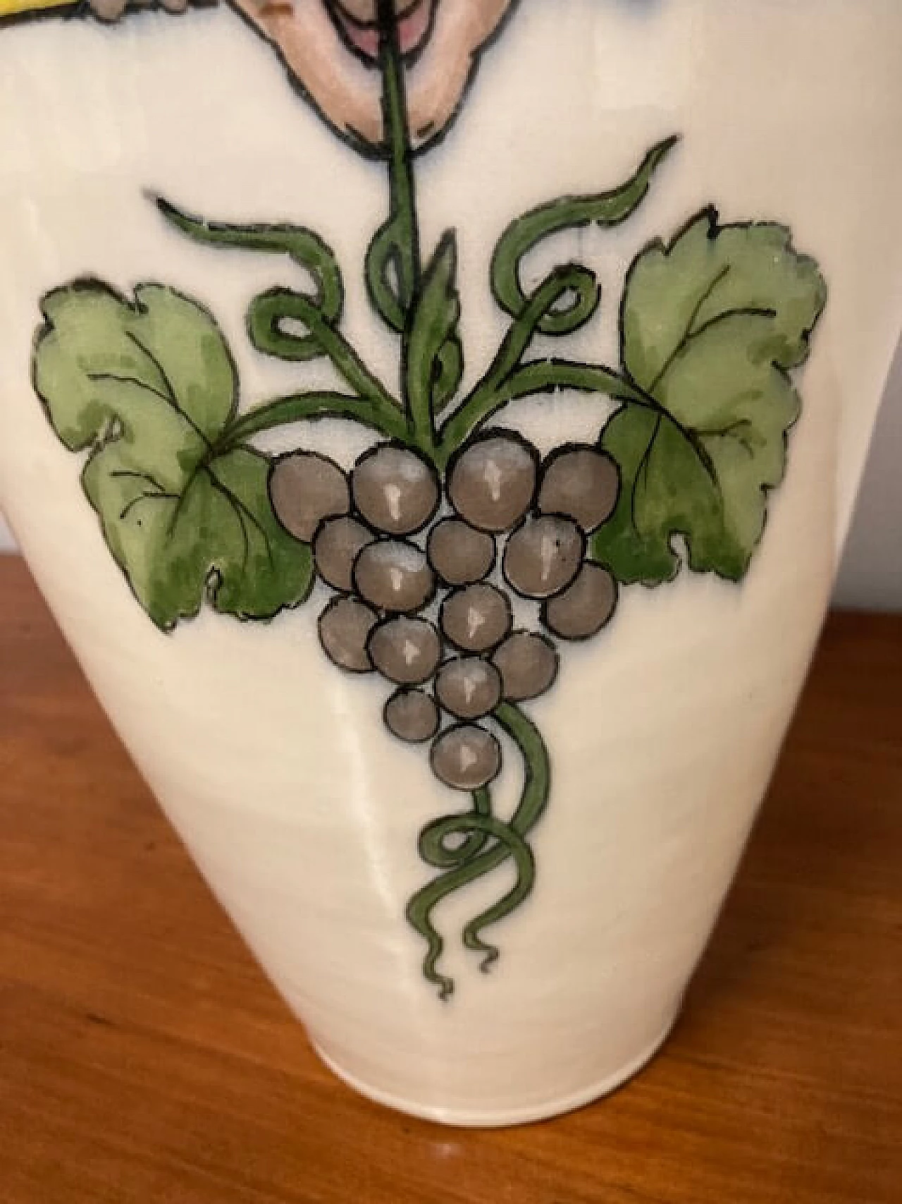 Painted majolica vase by Pasquali, 1910s 3