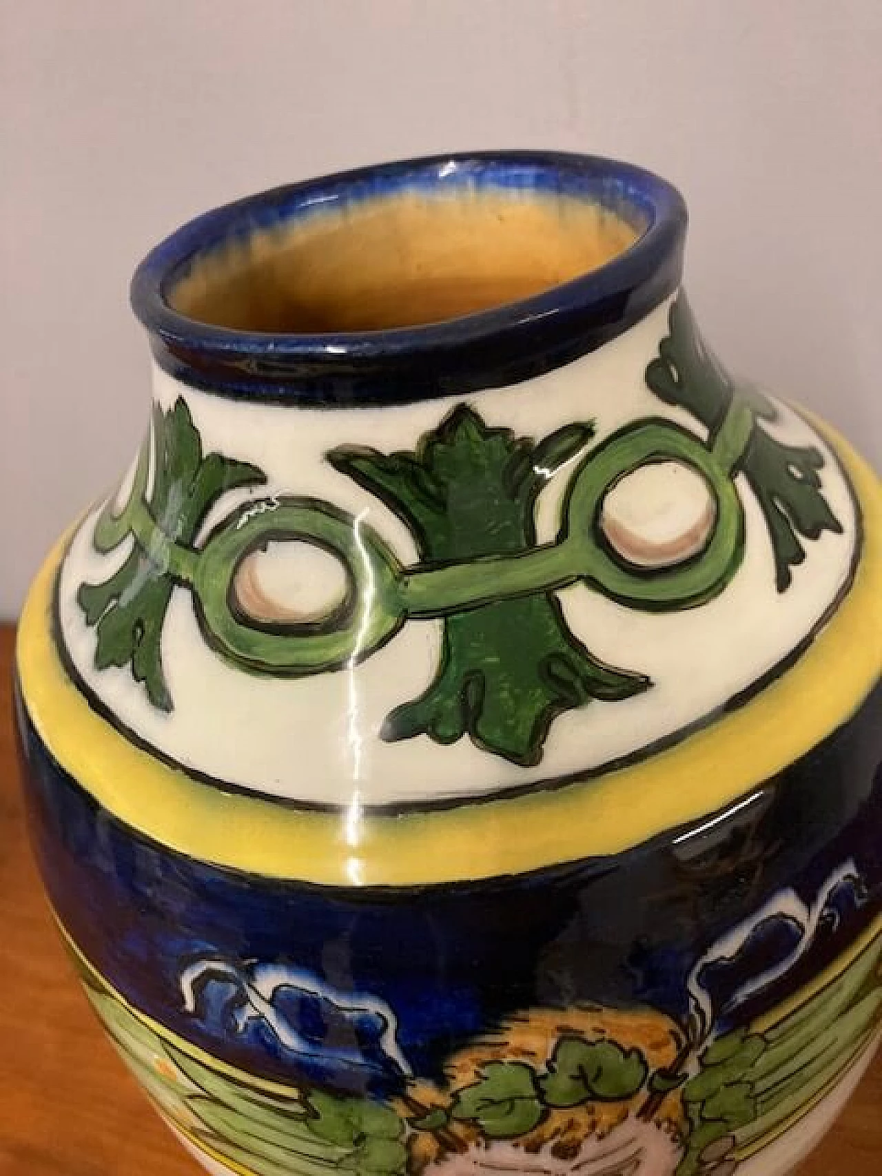 Painted majolica vase by Pasquali, 1910s 5