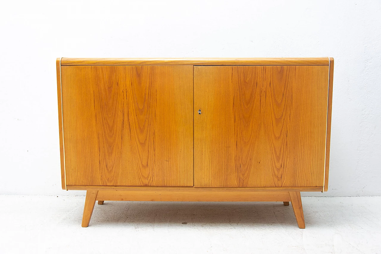 Credenza di Hubert Nepozitek e Bohumil Landsman per Jitona, anni '60 17