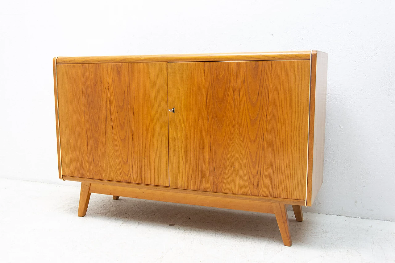 Credenza di Hubert Nepozitek e Bohumil Landsman per Jitona, anni '60 20