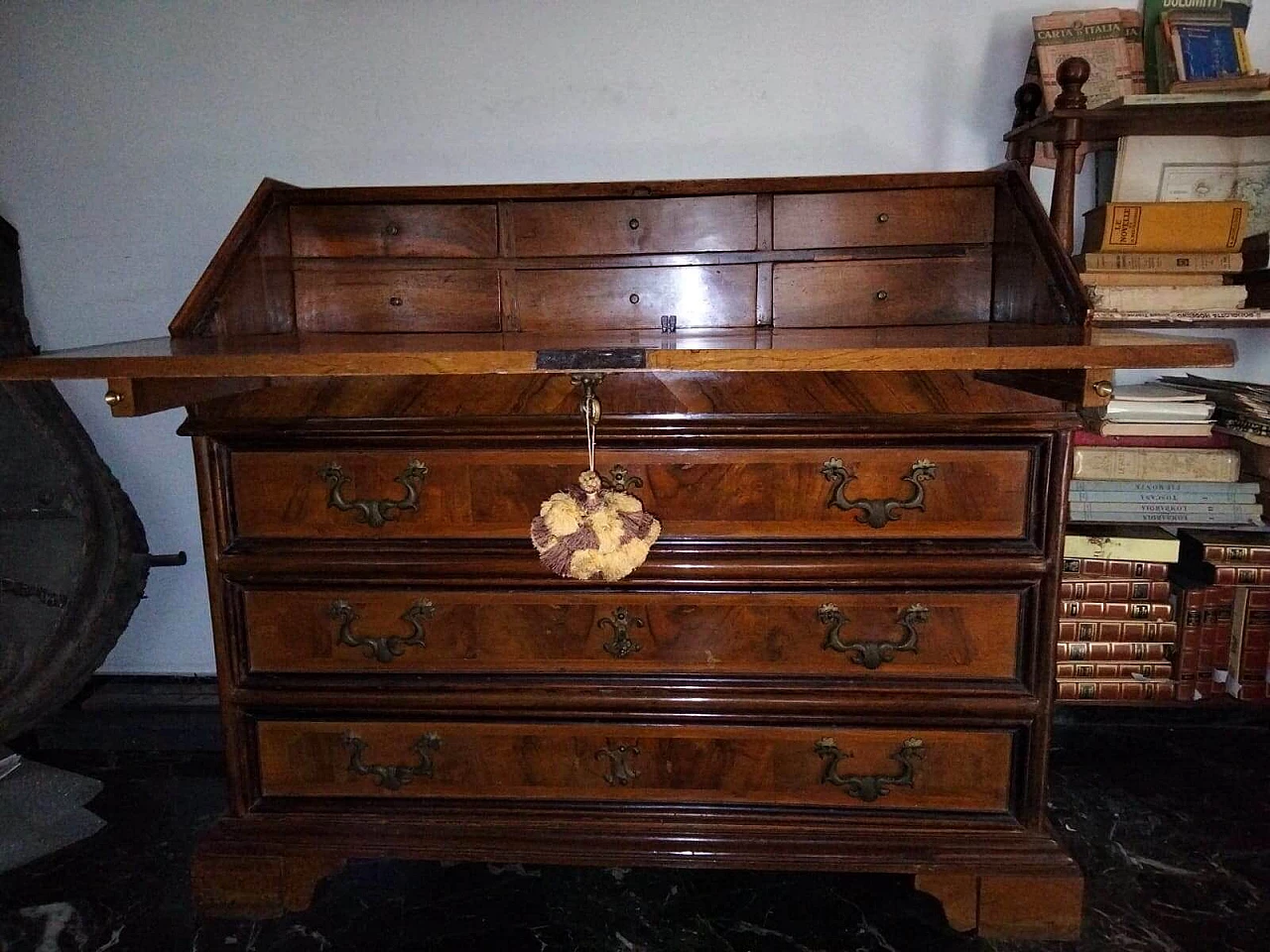 Walnut and briarwood dresser with flap, early 19th century 1