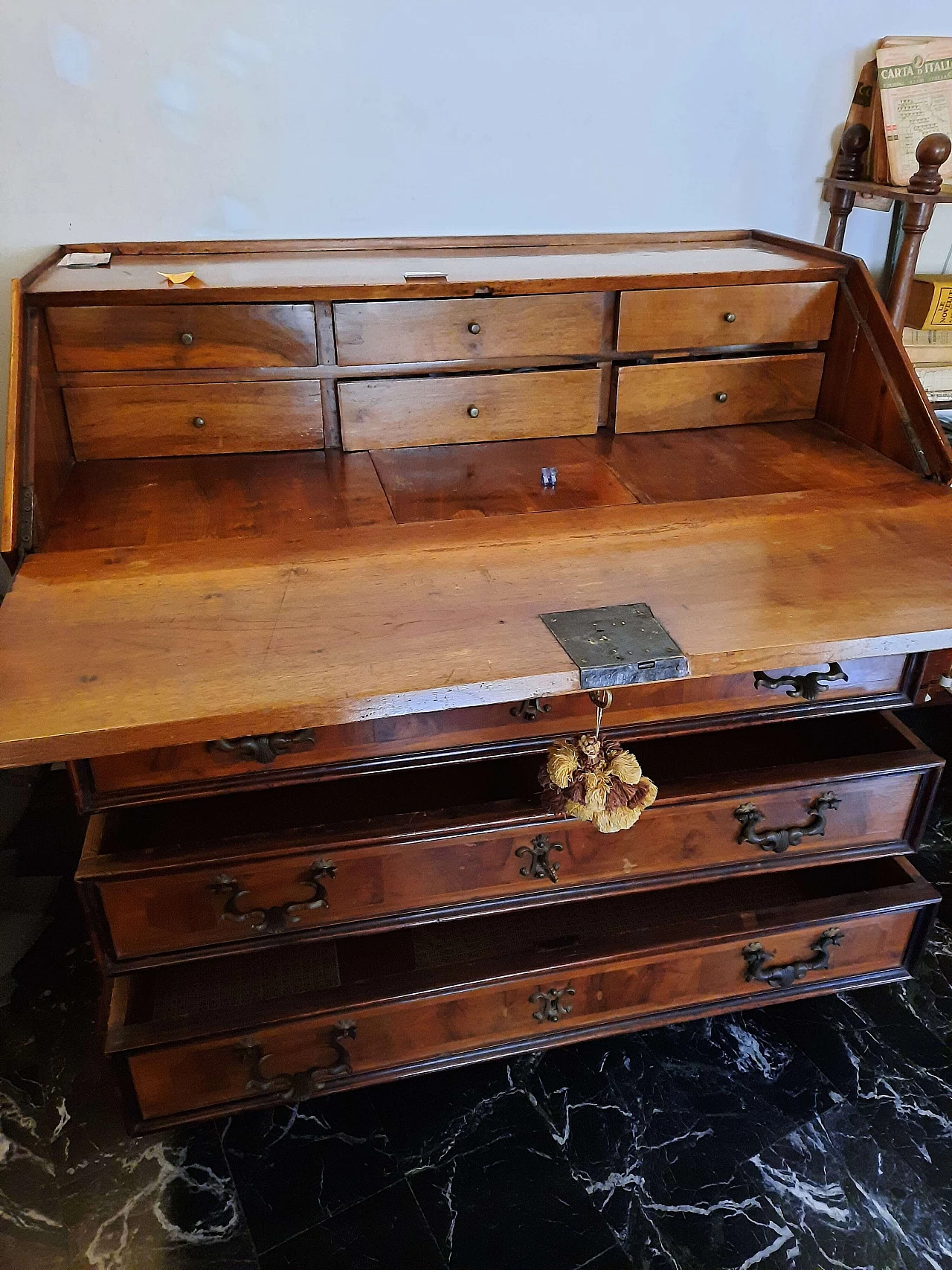 Walnut and briarwood dresser with flap, early 19th century 2