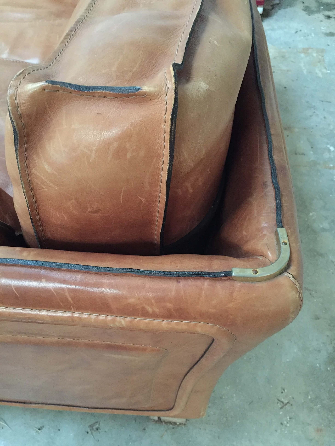 Divano a due posti in cuoio, anni '60 3