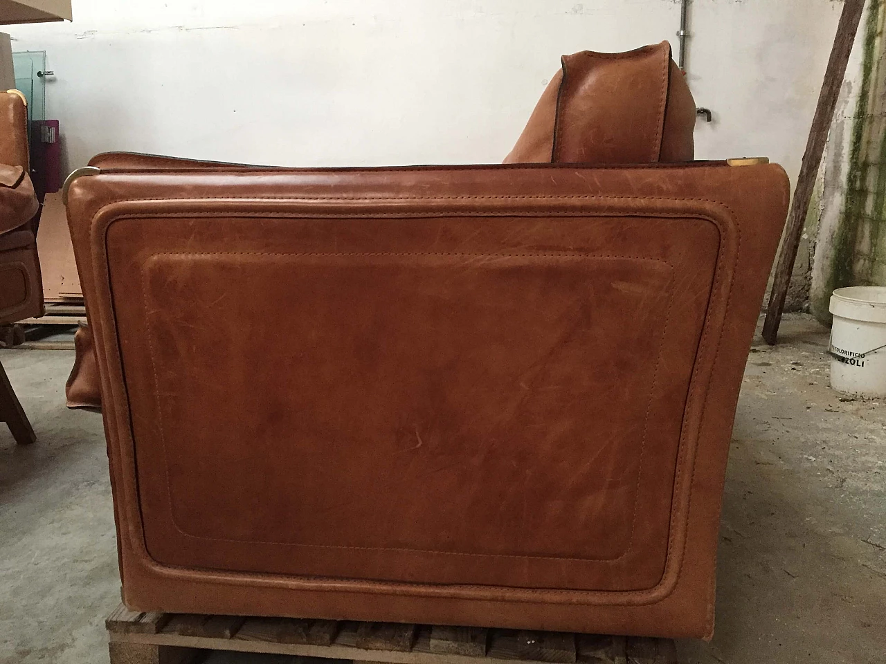 Divano a due posti in cuoio, anni '60 4