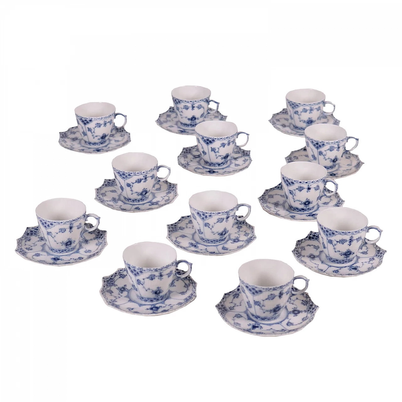 Set di 12 tazzine da caffè Royal Copenhagen serie 1038, anni '60 1