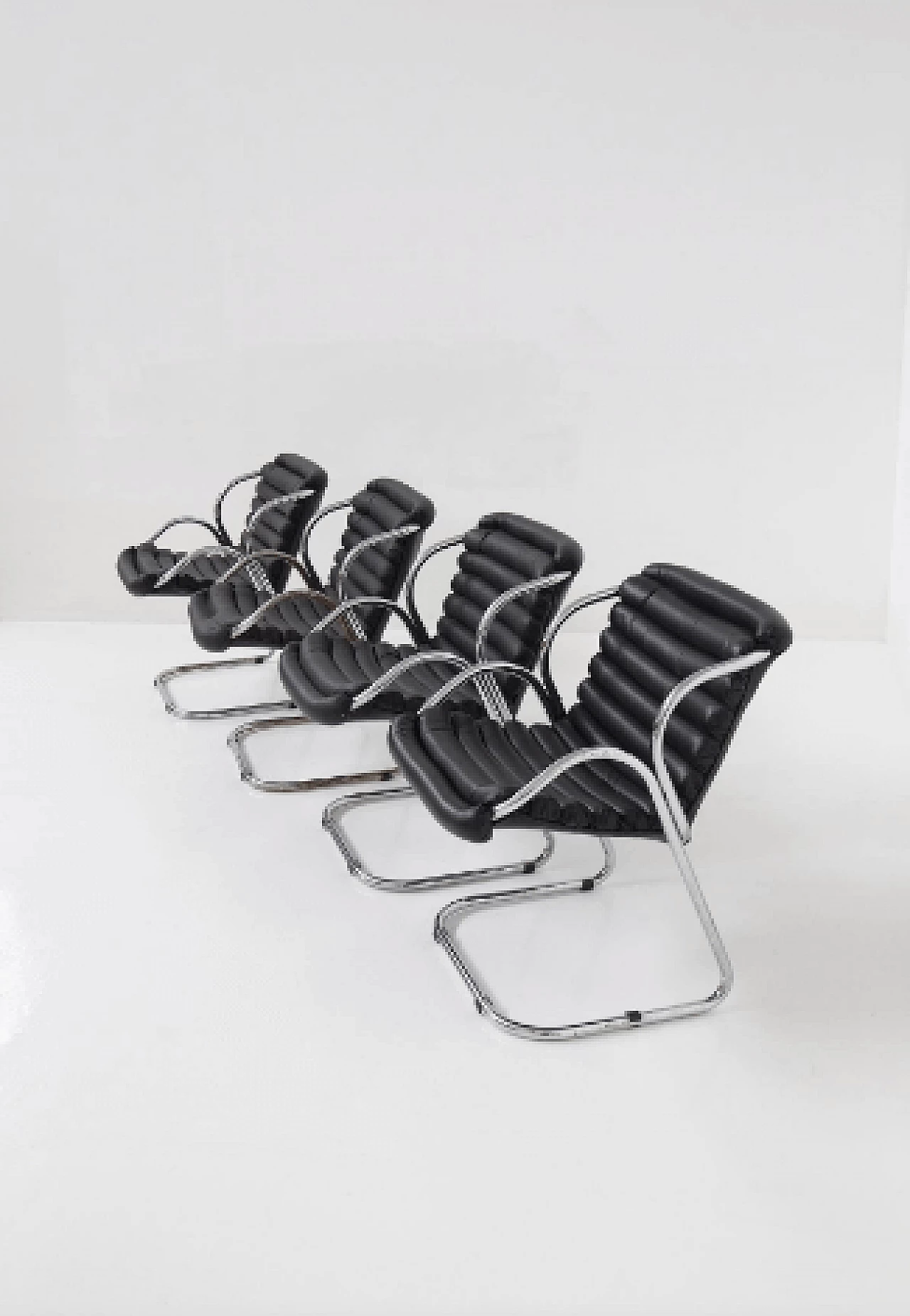 4 Chairs in chromed steel and black leather, 1960s 10