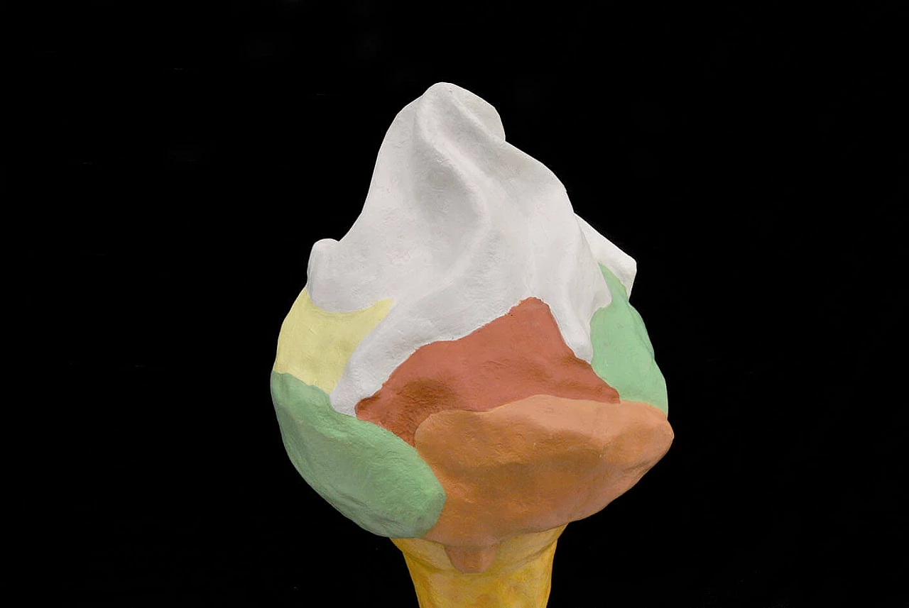 Three-dimensional fibreglass ice cream shaped sign, 1970s 2