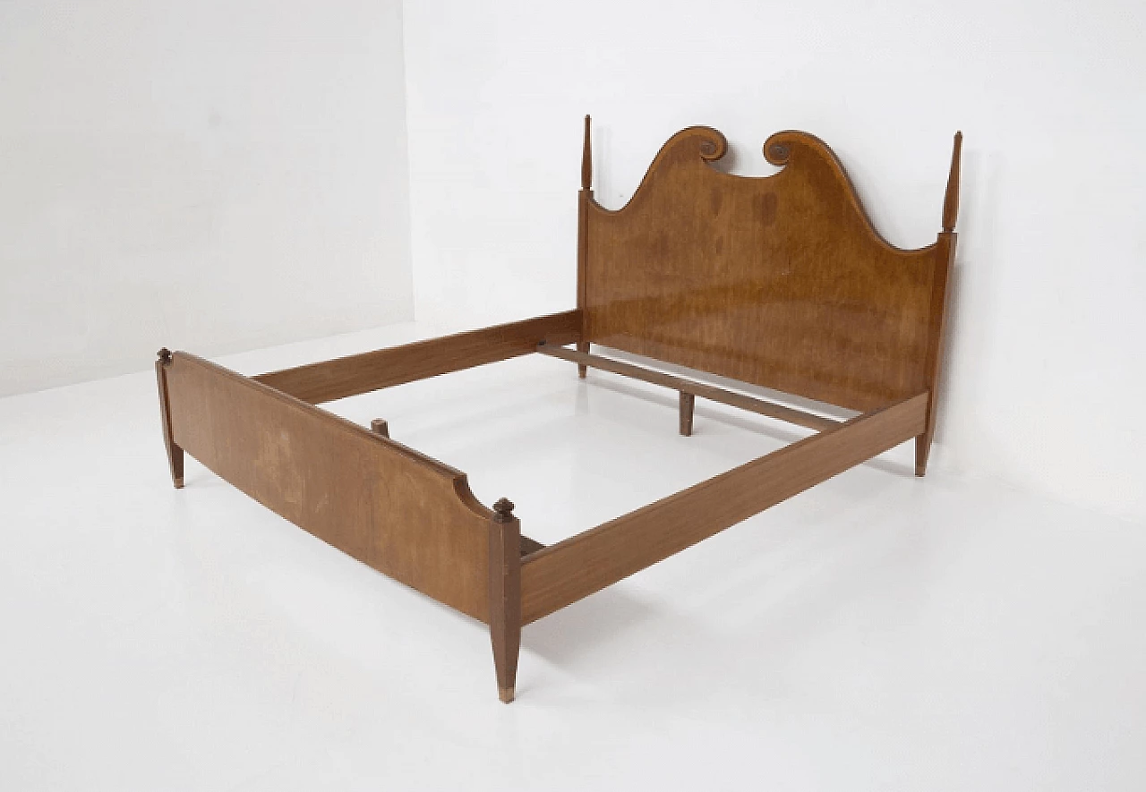 Letto matrimoniale in legno di Paolo Buffa, anni '50 6