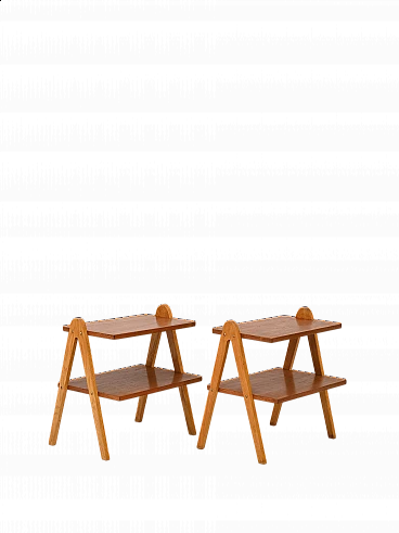 Coppia di tavolini in legno con doppio ripiano, anni '50