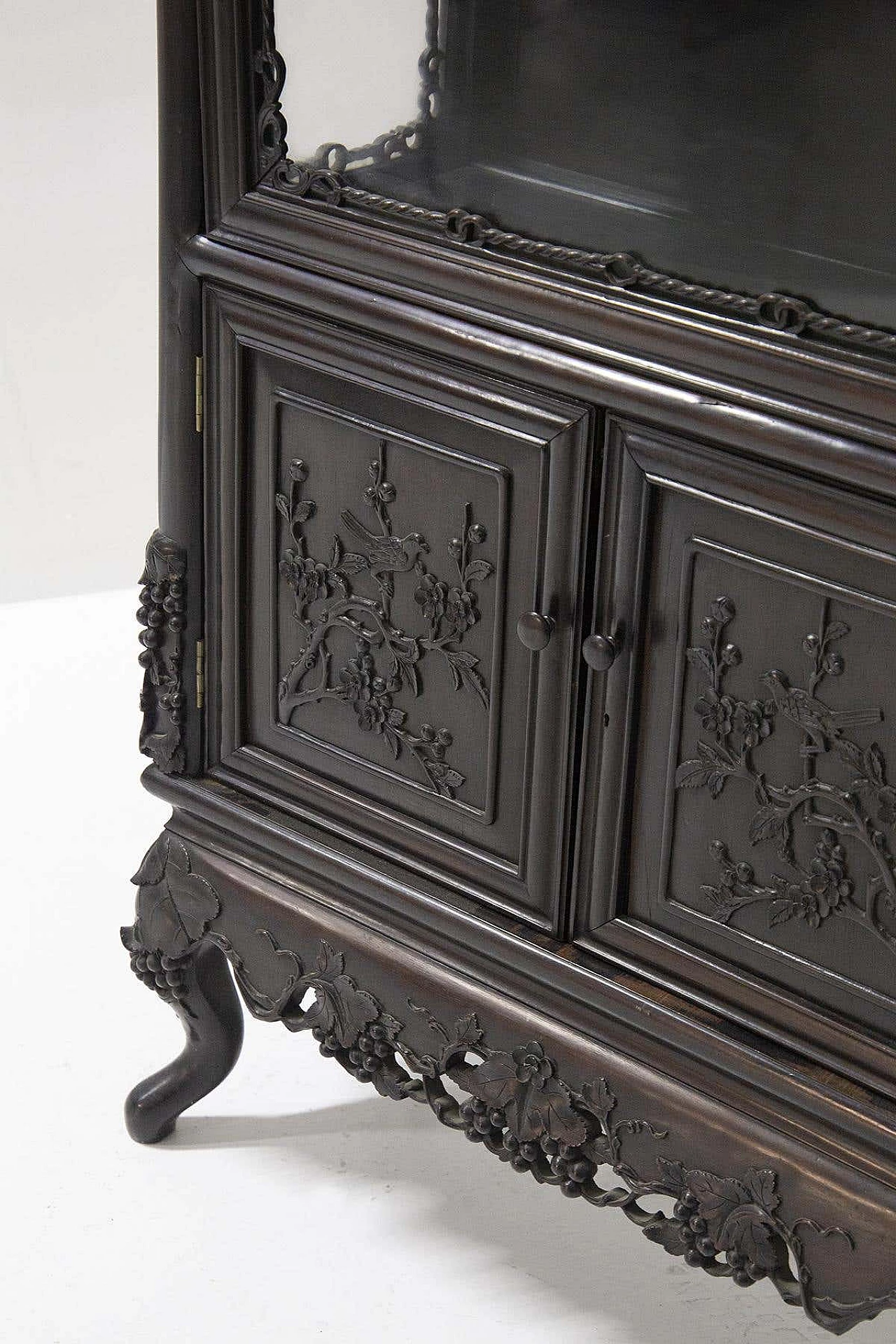 Vetrina coloniale in legno pregiato scuro, '800 2